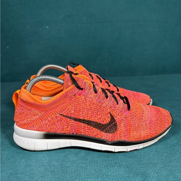 Nike Free 5.0 TR Flyknit Running Shoes Womens Sz 9 Citrus Pink - Picture 3 of 8